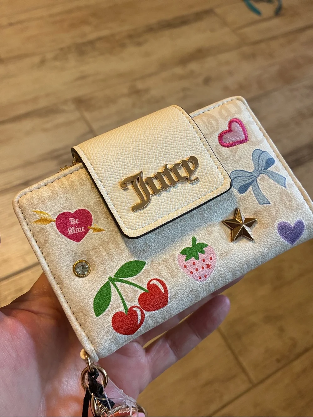 NWT “All Things Juicy Tab Card Wallet” Color Angel With Crystal